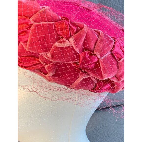 Ladies Pink Satin and Velvet Braided Hat Sz 22 Vintage - Picture 2 of 10